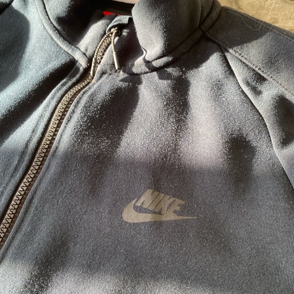 Nike Tech Fleece Zip-Up - Picture 2 of 5